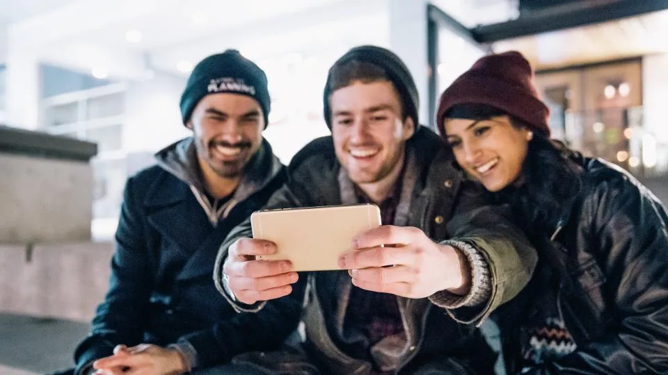 Influencer marketinqi: kimi seçmək, necə brief vermək, necə ölçmək Influencer marketinqi: kimi seçmək, necə brief vermək, necə ölçmək