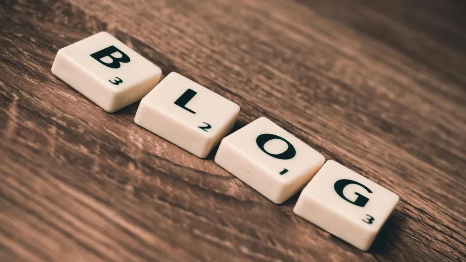 Kontent marketinqi: strategiyadan yayıma qədər işləyən sistem