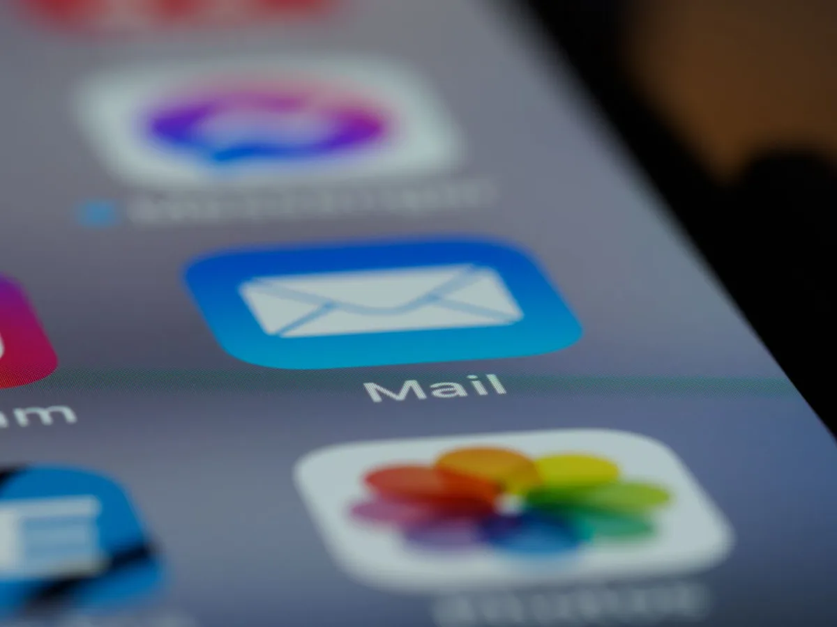 Email marketinq metrikləri: açılma, klik və konversiya necə ölçülür Email marketinq metrikləri: açılma, klik və konversiya necə ölçülür